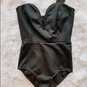 Sweetheart black body suit